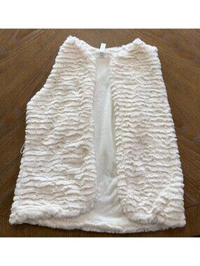 Beautees Faux Fur Cream Vest Medium Cozy and Stylish